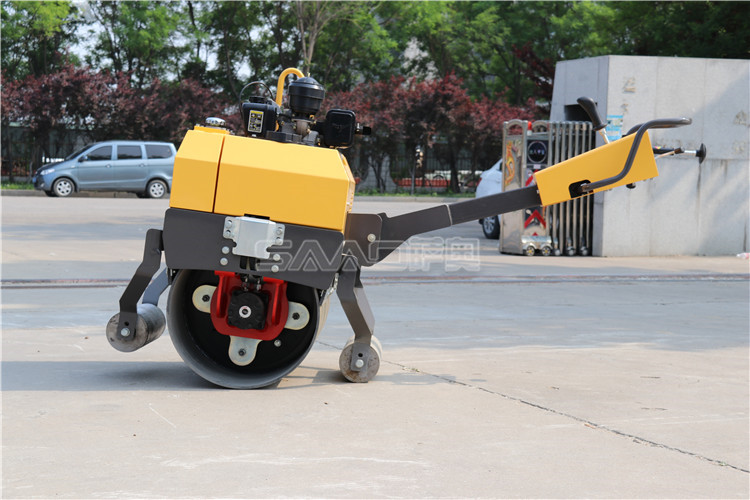 溝槽，小型壓路機(jī)碾壓的方法