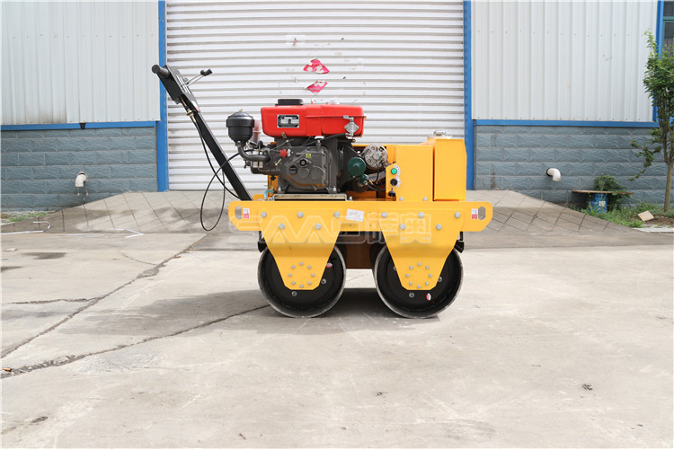 小型壓路機變速器亂檔的原因，附排除方法